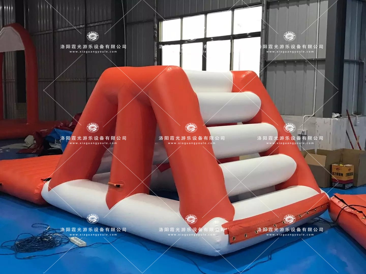 伊春水上闯关设施